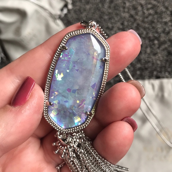 RARE! Kendra Scott Iridescent Lilac Illusion Ryane - Picture 3 of 8